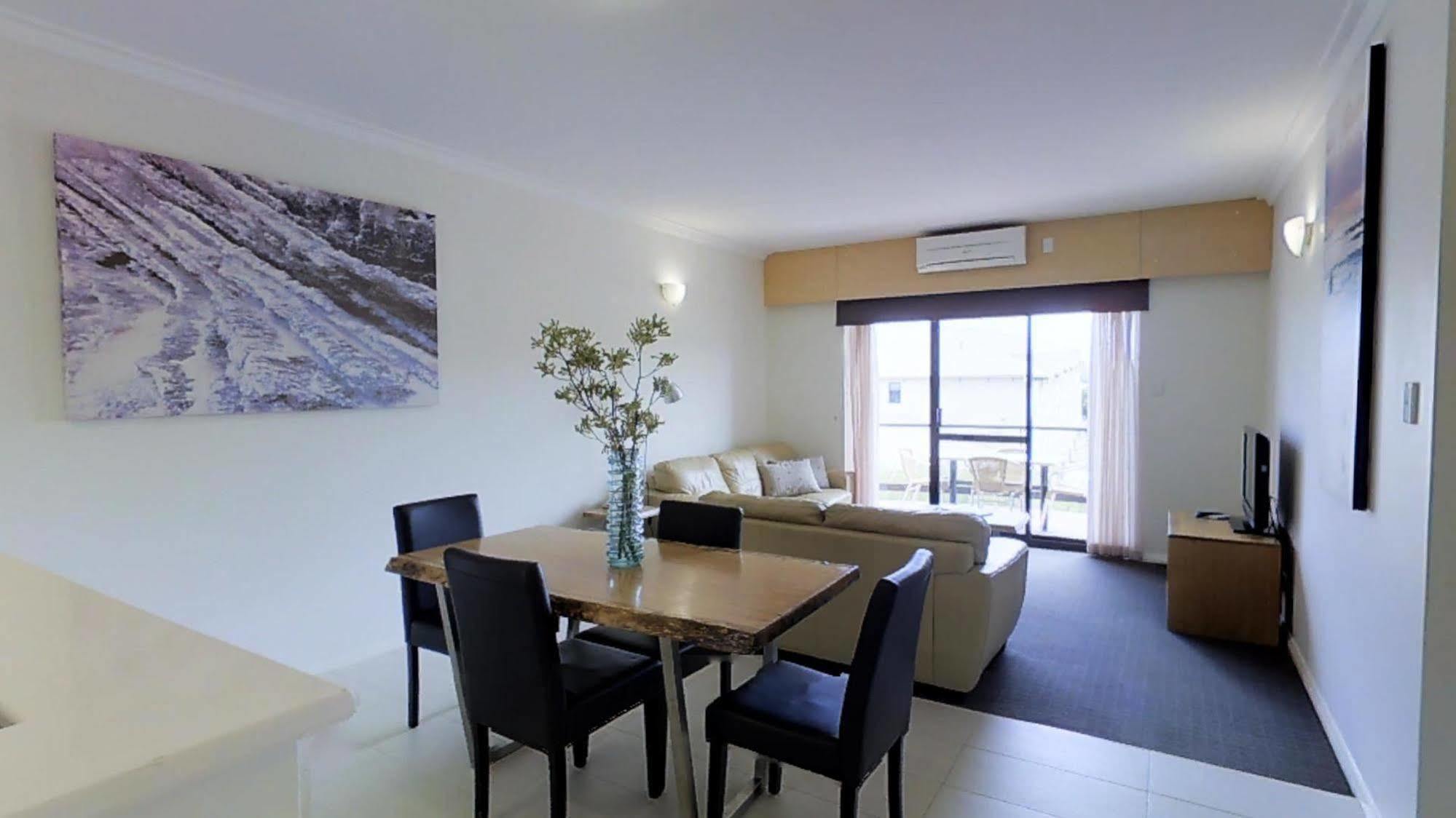 Margarets Beach Resort Gnarabup Экстерьер фото